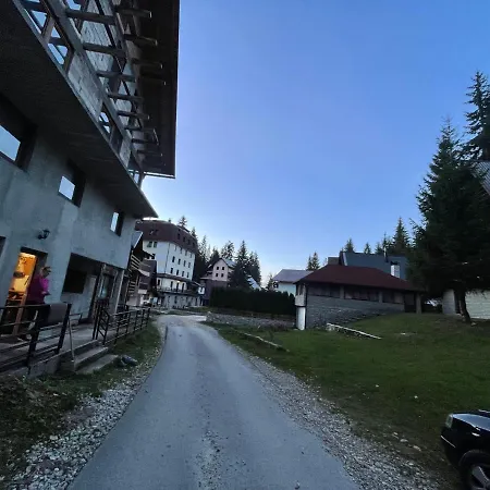 Vikendica Vlasic Apartman Sisava
